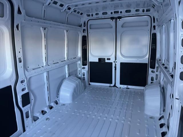 2026 Ram ProMaster 2500 Cargo Van Tradesman High Roof 159" WB w/Pass Seat