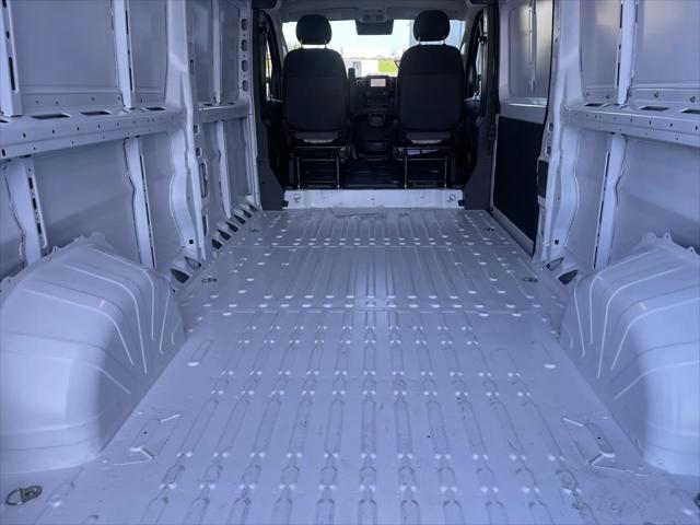 2026 Ram ProMaster 2500 Cargo Van Tradesman High Roof 159" WB w/Pass Seat