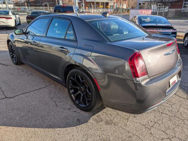 2019 Chrysler 300 300S