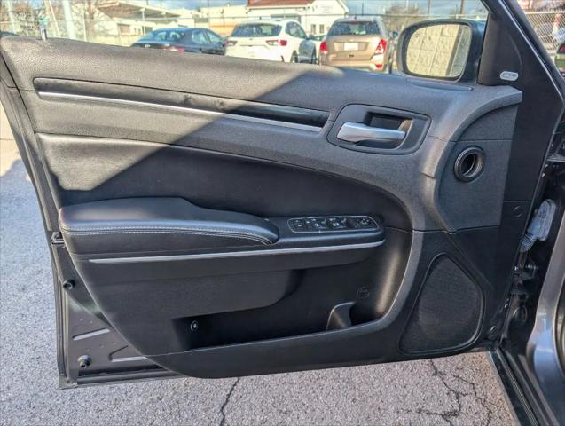2019 Chrysler 300 300S
