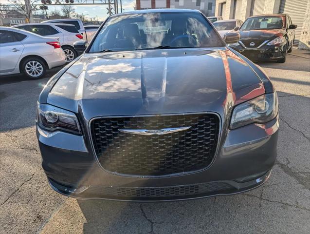 2019 Chrysler 300 300S