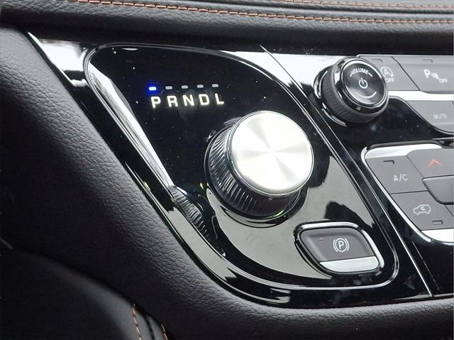 2026 Chrysler Pacifica Pinnacle AWD