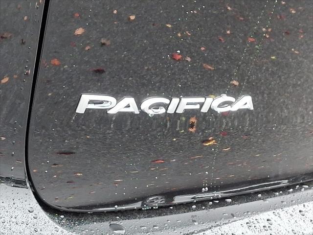 2026 Chrysler Pacifica Pinnacle AWD