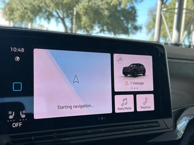 2026 Volkswagen Atlas SE with Technology