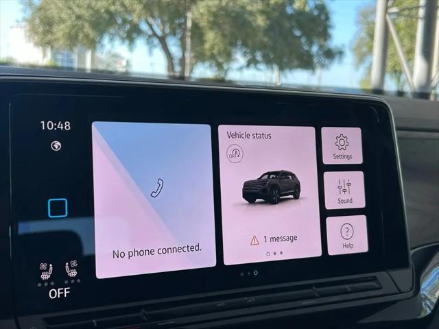2026 Volkswagen Atlas SE with Technology