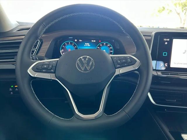 2026 Volkswagen Atlas SE with Technology