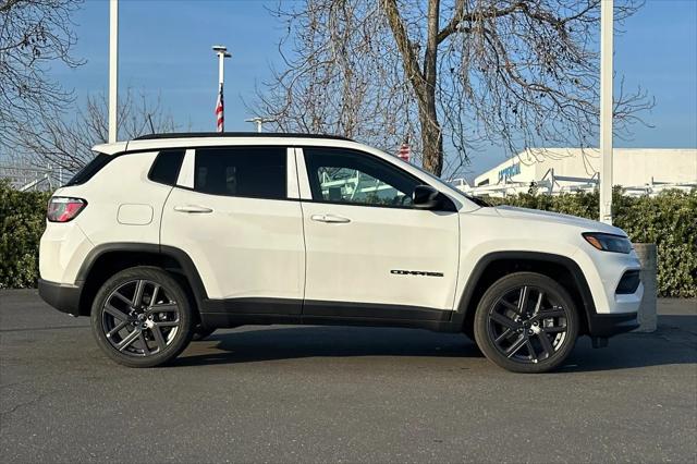 2026 Jeep Compass Latitude Altitude