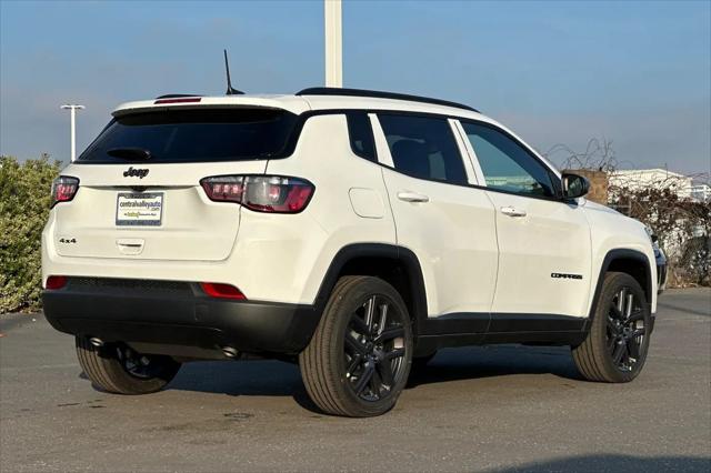 2026 Jeep Compass Latitude Altitude