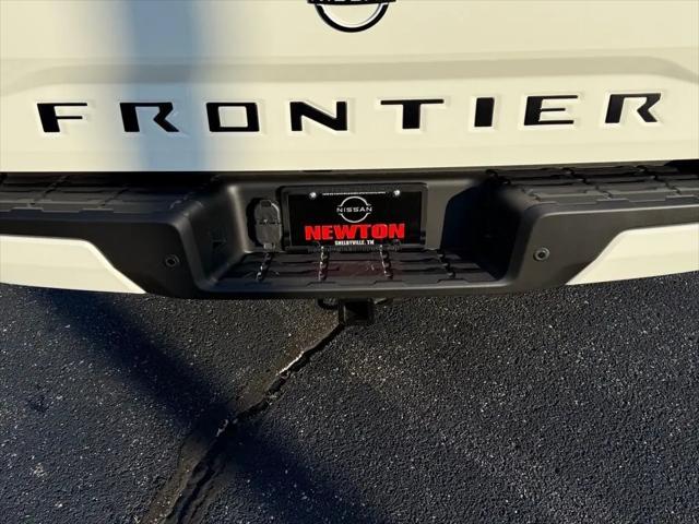 2026 Nissan Frontier Crew Cab SV 4x2