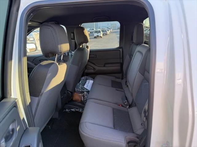 2026 Nissan Frontier Crew Cab SV 4x2