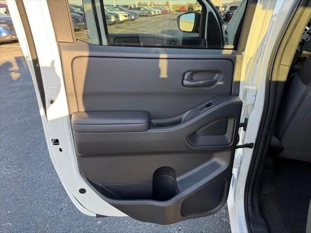 2026 Nissan Frontier Crew Cab SV 4x2
