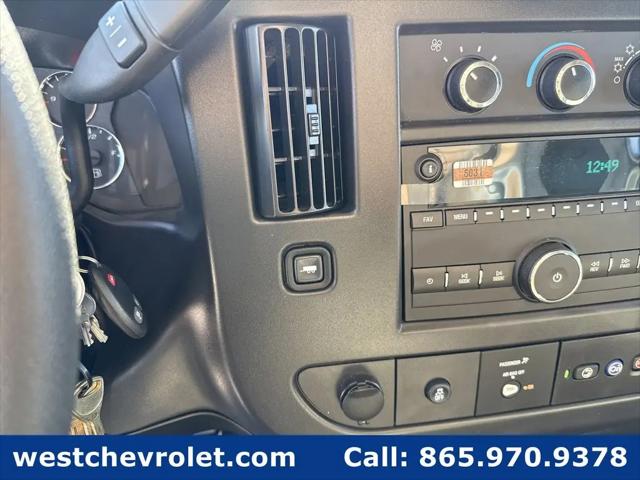 2025 Chevrolet Express Cutaway 4500 Van