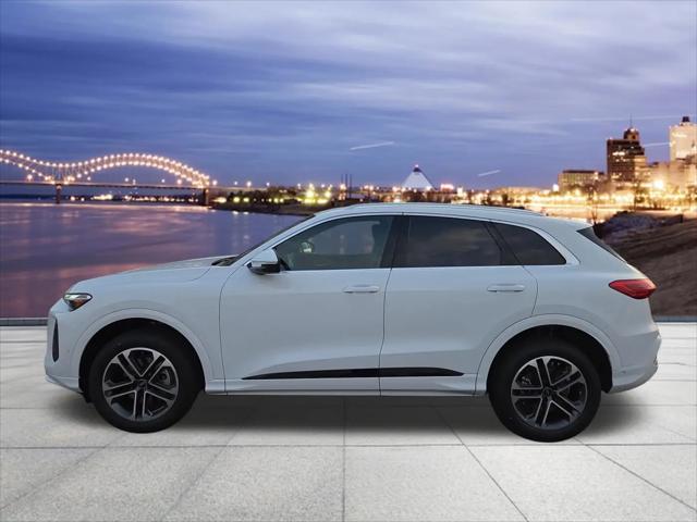 2025 Audi Q5 Premium TFSI quattro S tronic