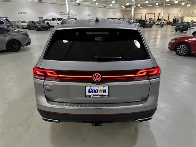2026 Volkswagen Atlas SE with Technology