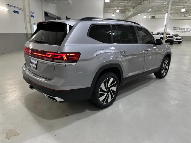 2026 Volkswagen Atlas SE with Technology