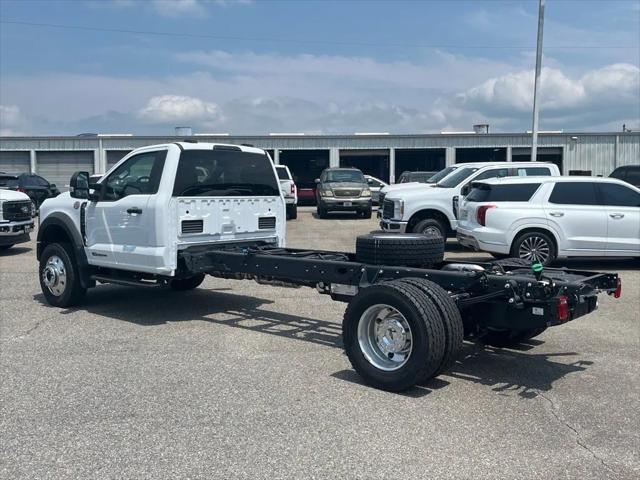 2025 Ford 600 XLT