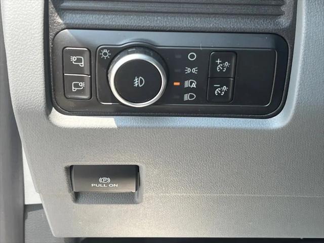 2025 Ford 600 XLT