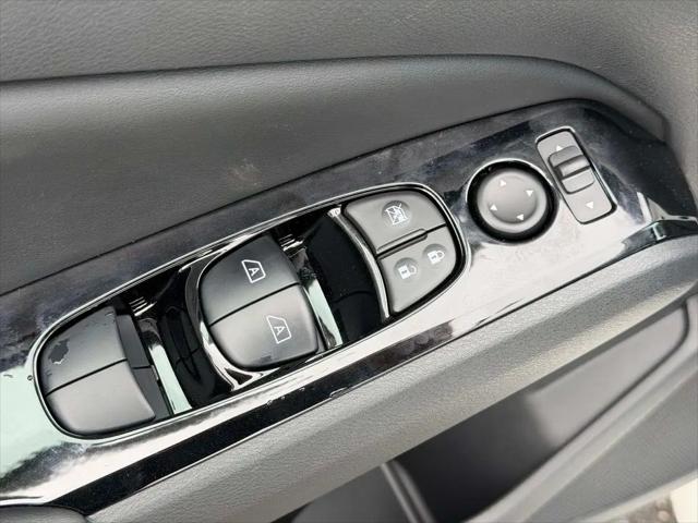 2025 Nissan Altima SR AWD