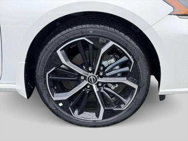 2025 Nissan Altima SR AWD