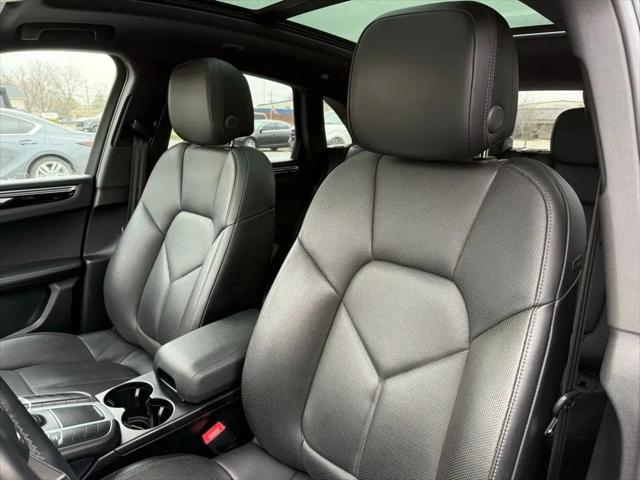 2020 Porsche Macan S
