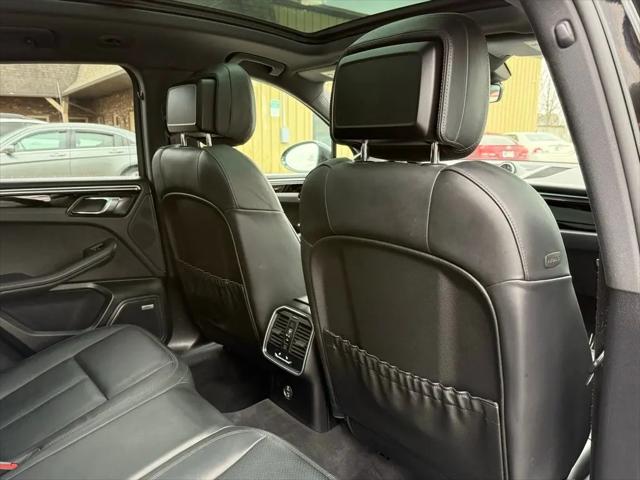 2020 Porsche Macan S