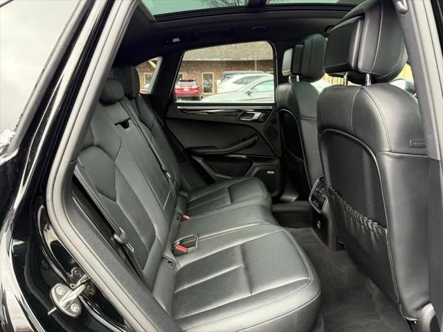 2020 Porsche Macan S