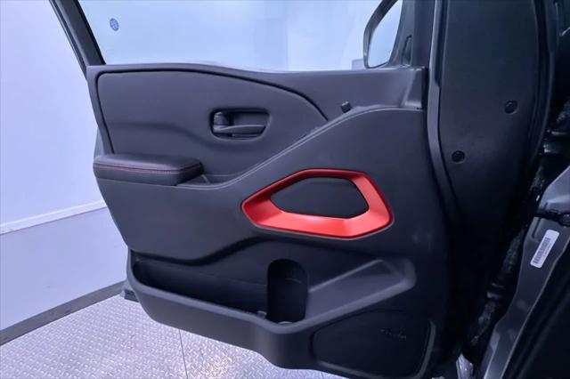 2026 Nissan Frontier Crew Cab PRO-4X 4x4