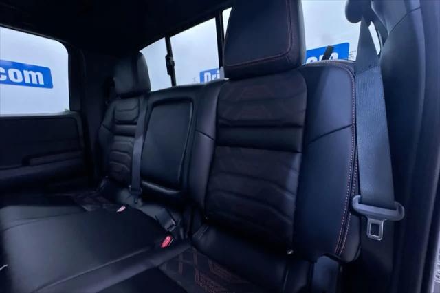 2026 Nissan Frontier Crew Cab PRO-4X 4x4
