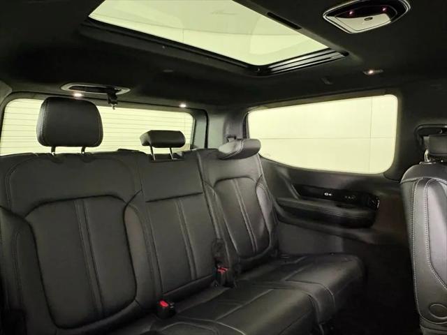 2026 Jeep Grand Wagoneer Summit Obsidian 4x4