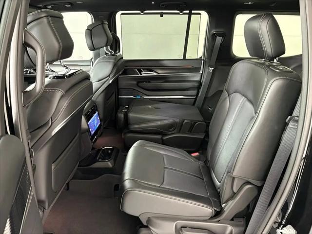 2026 Jeep Grand Wagoneer Summit Obsidian 4x4