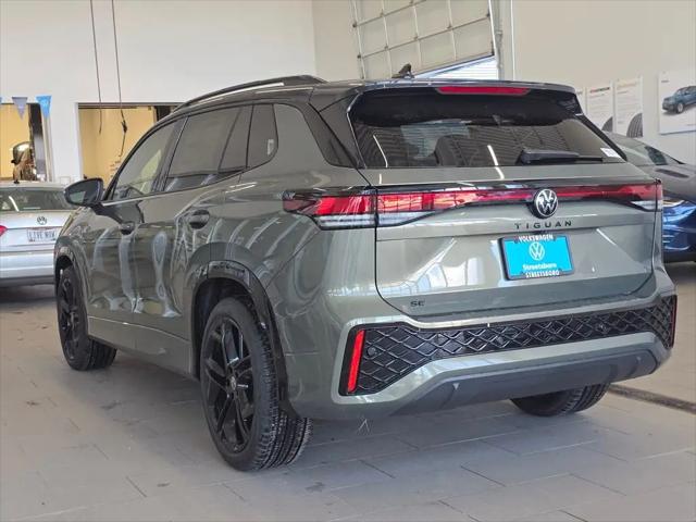 2026 Volkswagen Tiguan SE R-Line Black