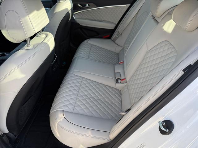 2025 Genesis G70 3.3T RWD Sport Advanced