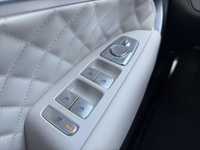 2025 Genesis G70 3.3T RWD Sport Advanced