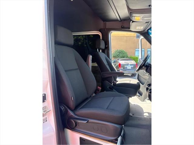 2019 Mercedes-Benz Sprinter 3500 High Roof w/170" WB Van 3D