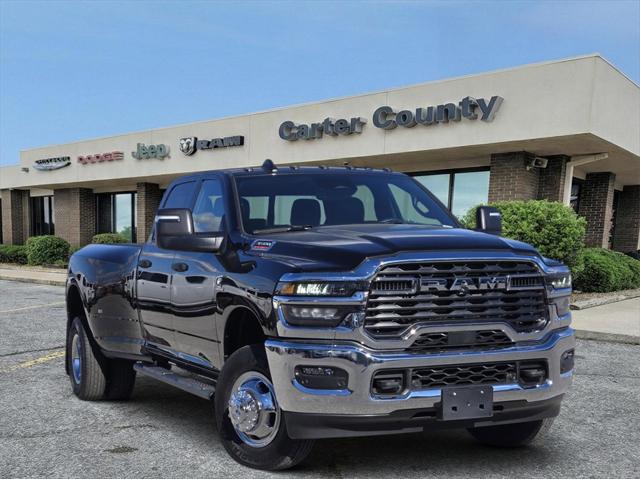 2026 RAM Ram 3500 RAM 3500 TRADESMAN CREW CAB 4X4 8 BOX