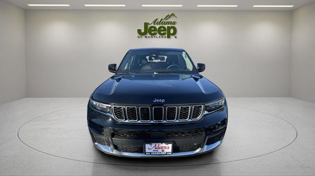 2023 Jeep Grand Cherokee L Laredo 4x4