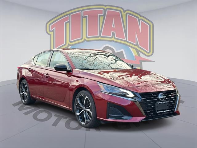 2024 Nissan Altima SR