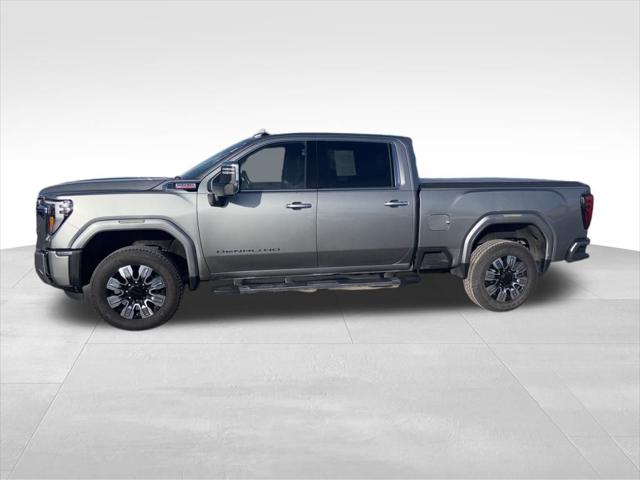 2024 GMC Sierra 2500HD 4WD Crew Cab Standard Bed Denali