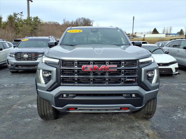 2024 GMC Canyon 4WD AT4