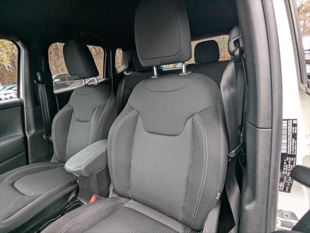 2022 Jeep Renegade Altitude 4x4