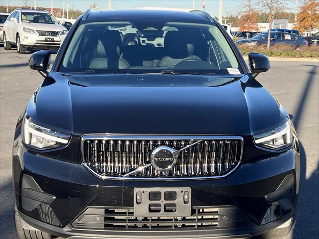 2025 Volvo XC40 B5 Core Bright Theme 2025 Volvo XC40 B5 Core Bright Theme