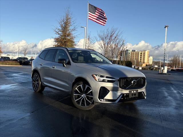 2025 Volvo XC60 B5 Plus