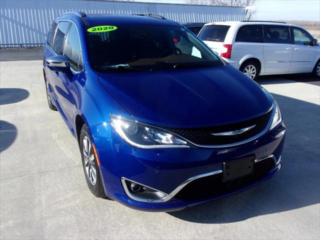 2020 Chrysler Pacifica Hybrid Limited