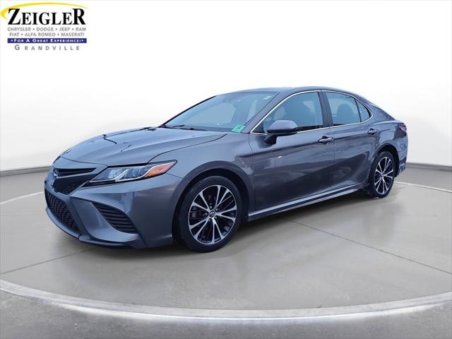 2020 Toyota Camry SE 2020 Toyota Camry SE