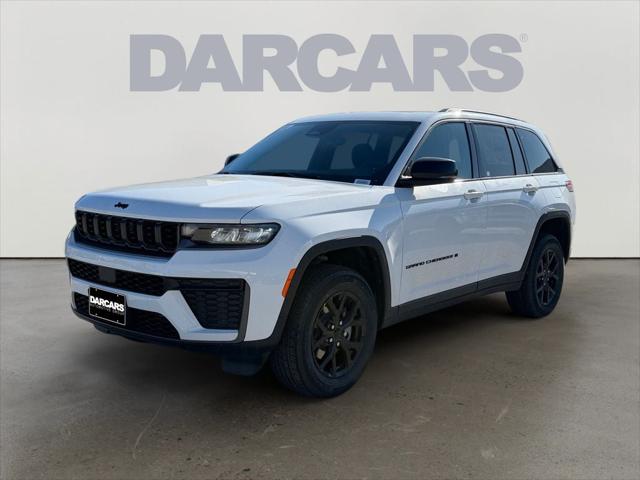 2026 Jeep Grand Cherokee GRAND CHEROKEE LAREDO ALTITUDE 4X4 2026 Jeep Grand Cherokee GRAND CHEROKEE LAREDO ALTITUDE 4X4