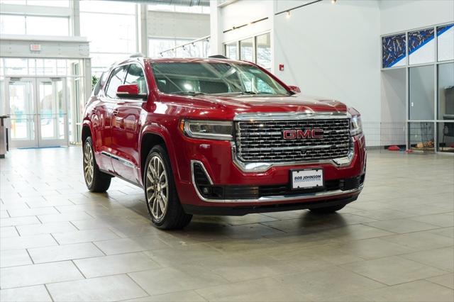 2023 GMC Acadia AWD Denali