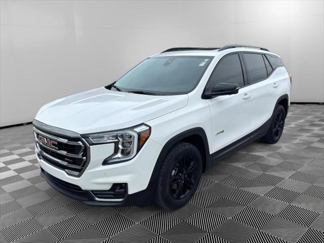 2024 GMC Terrain AWD AT4