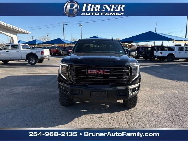 2023 GMC Sierra 1500 4WD Crew Cab Short Box AT4X 2023 GMC Sierra 1500 4WD Crew Cab Short Box AT4X