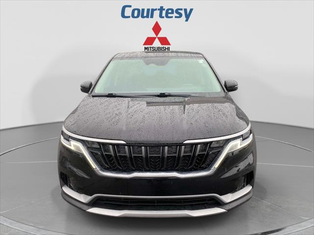 2022 Kia Carnival MPV LX Seat Package