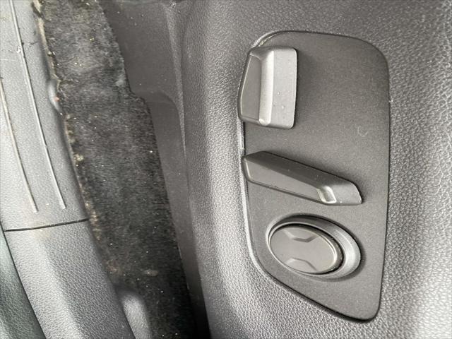 2022 Kia Carnival MPV LX Seat Package